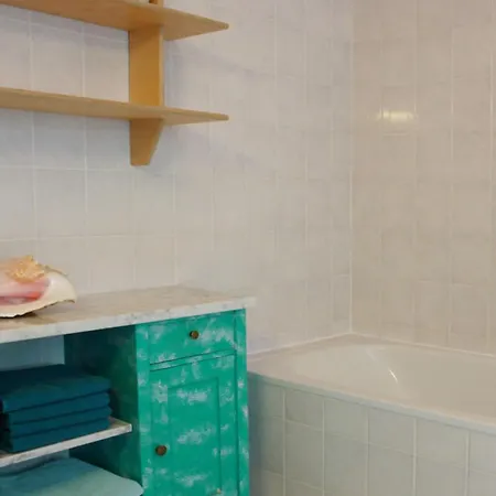 Happy Apartment